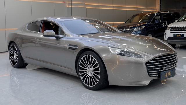 Aston Martin Rapide