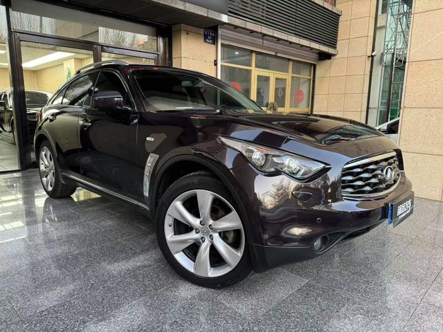 Infiniti FX