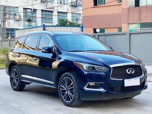 Infiniti QX60 (imported)