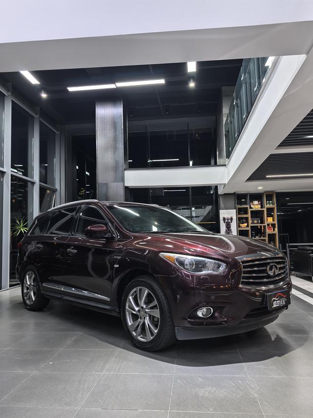 Infiniti QX60 (imported)