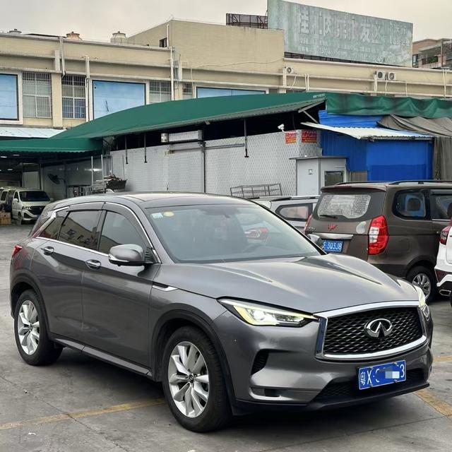 Infiniti QX50