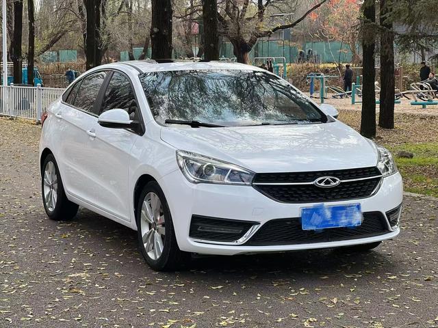 Chery Arrizo 5