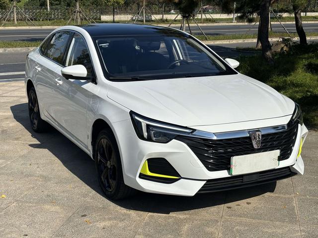 Roewe i6 MAX EV