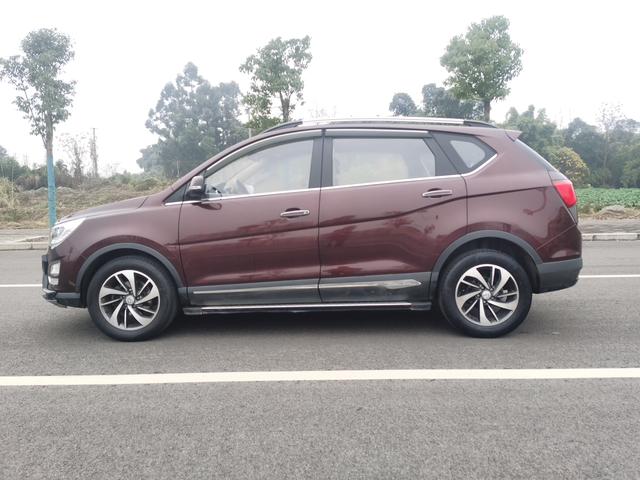 Baojun 560