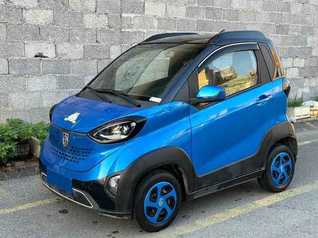 Baojun E100