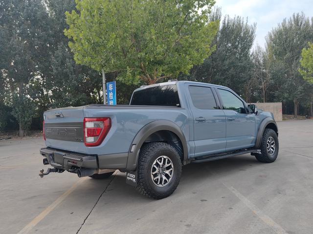 Ford F-150 Raptor