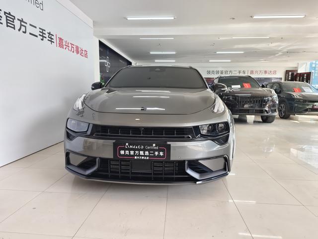 Lynk & Co 02 Hatchback