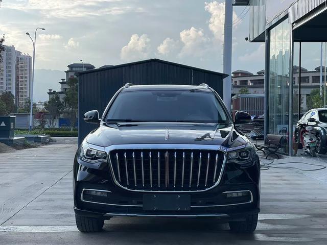 Hongqi HS7