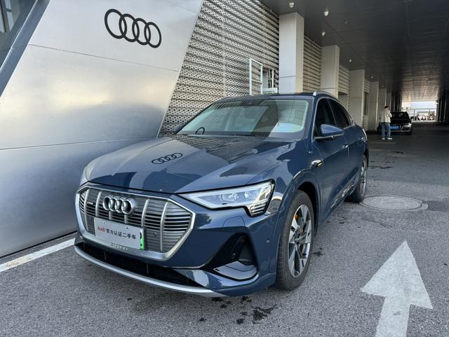 Audi e-tron Sportback (imported)