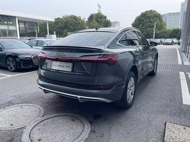 Audi e-tron Sportback (imported)