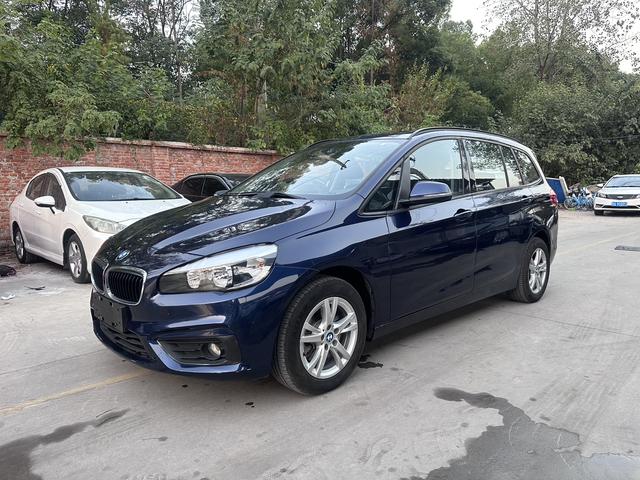 BMW 2 series multifunctional station wagon