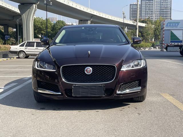 Jaguar XFL