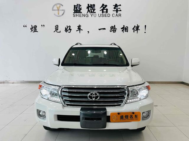 Toyota Land Cruiser (imported)