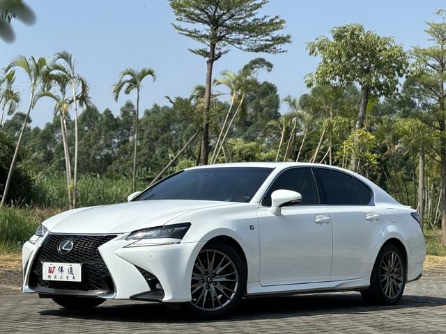 Lexus GS