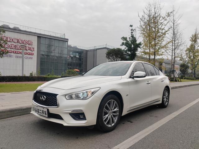 Infiniti Q50L