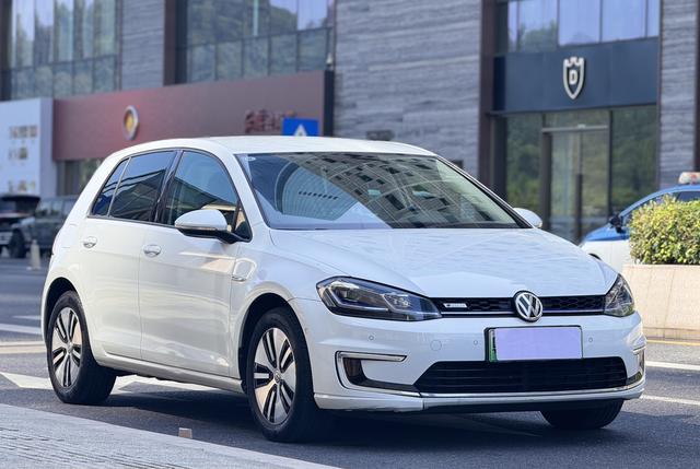 Volkswagen E-Golf