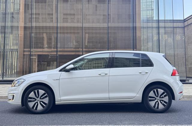 Volkswagen E-Golf