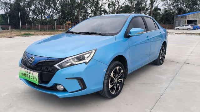 BYD QinEV