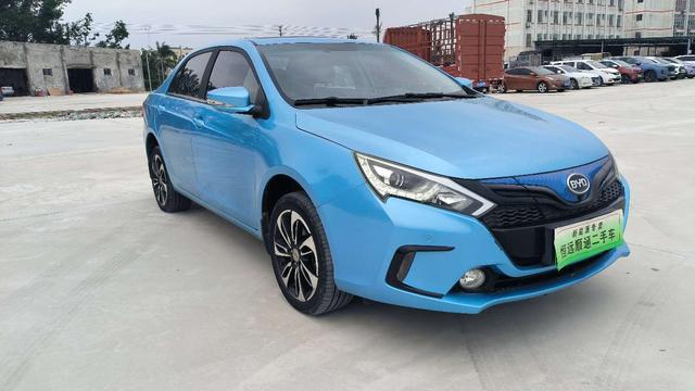 BYD QinEV