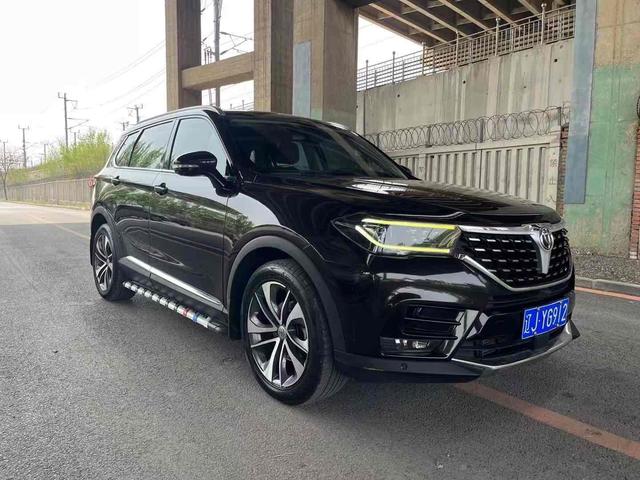 China Zhonghua V7