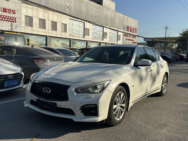 Infiniti Q50L