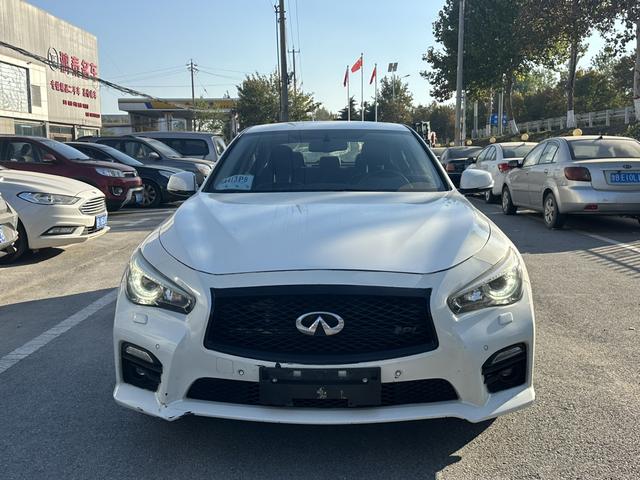 Infiniti Q50L