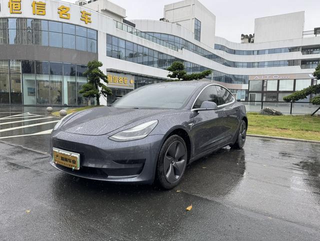 Tesla Model 3  из Китая