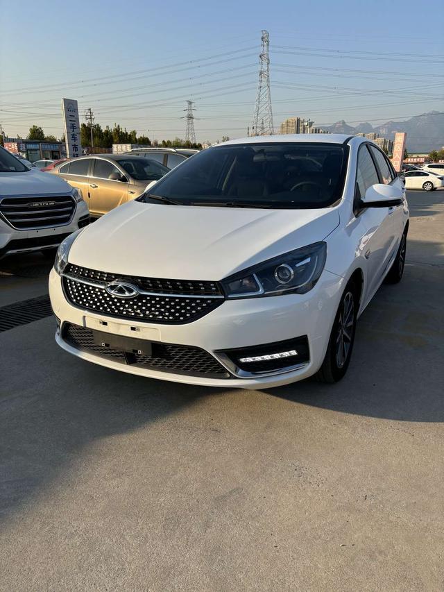 Chery Arrizo 5