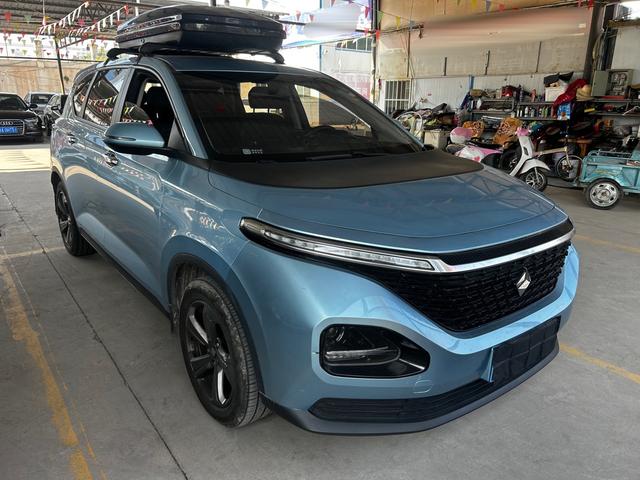 Baojun RM-5