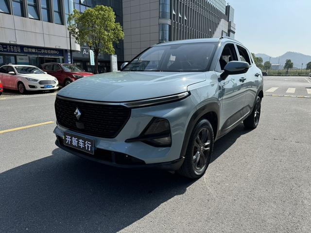 Baojun RS-3