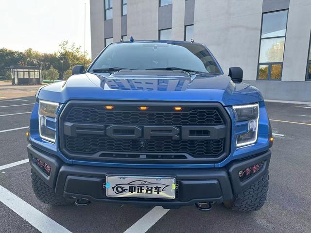 Ford F-150 Raptor