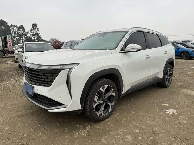 Geely Atlas L