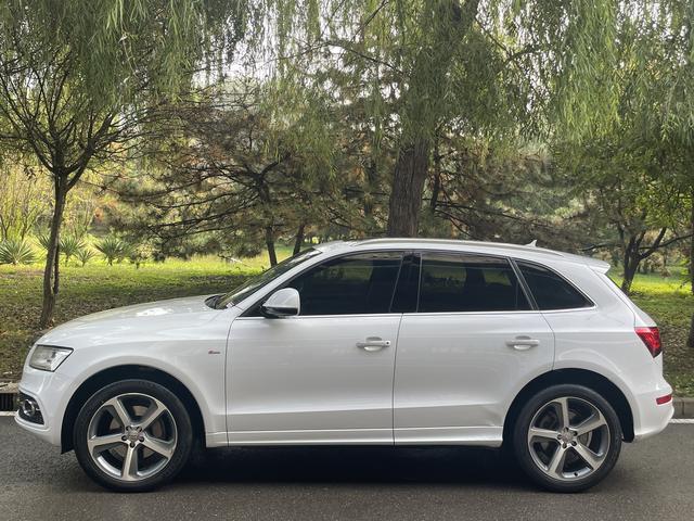 Audi Q5 (imported)