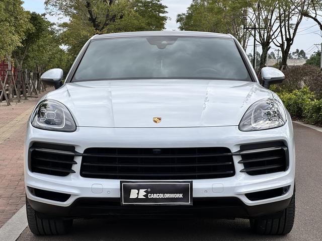 Porsche Cayenne Coupe