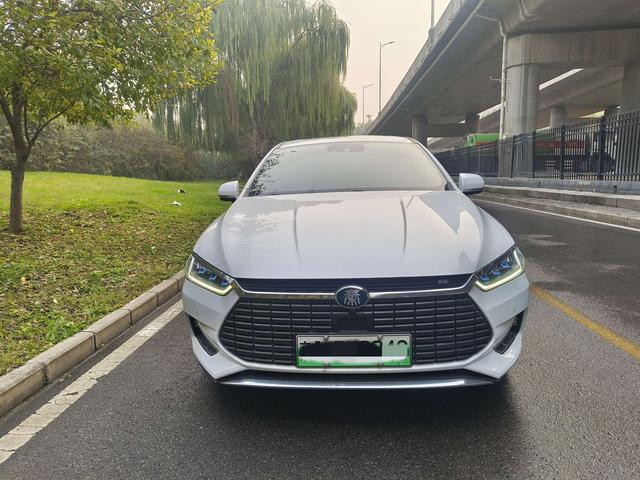 BYD Qin Pro EV