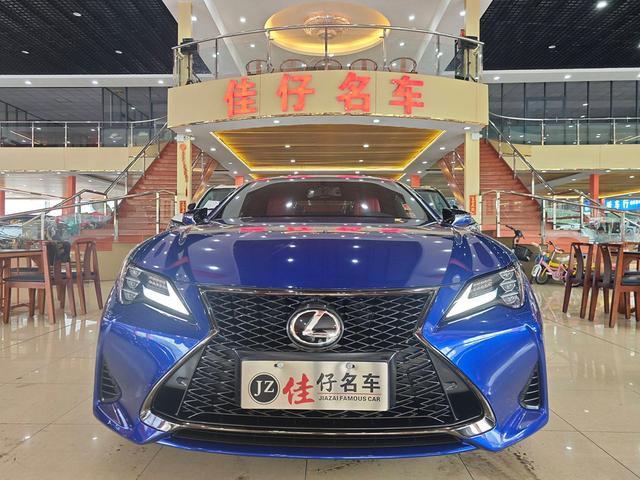 Lexus RC