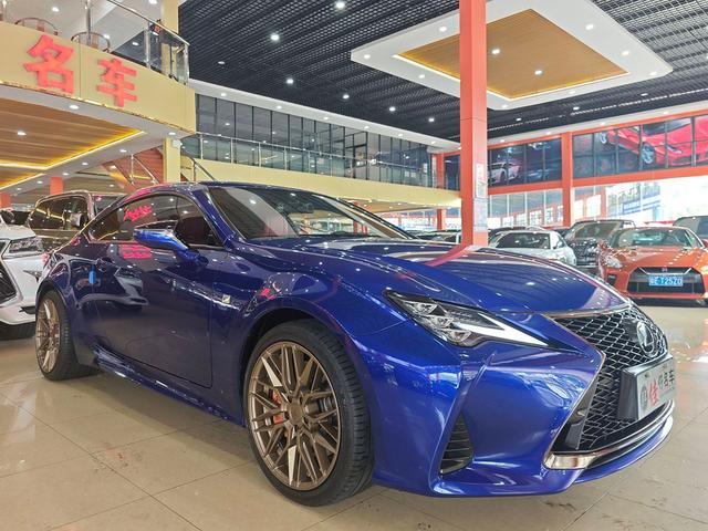 Lexus RC