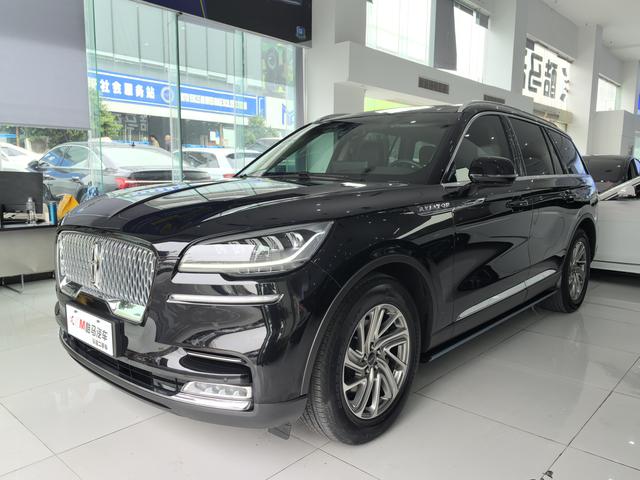 Lincoln Aviator