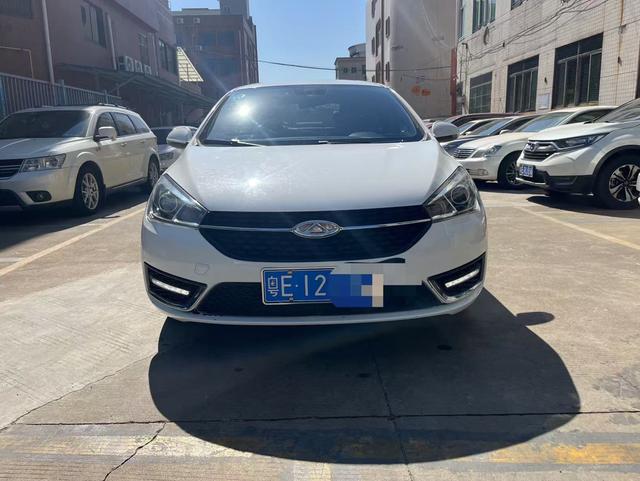 Chery Arrizo 5