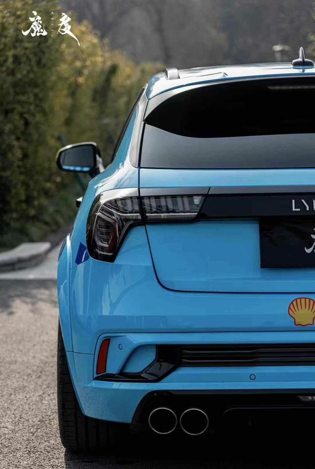 Lynk & Co 02 Hatchback