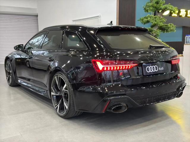 Audi RS 6