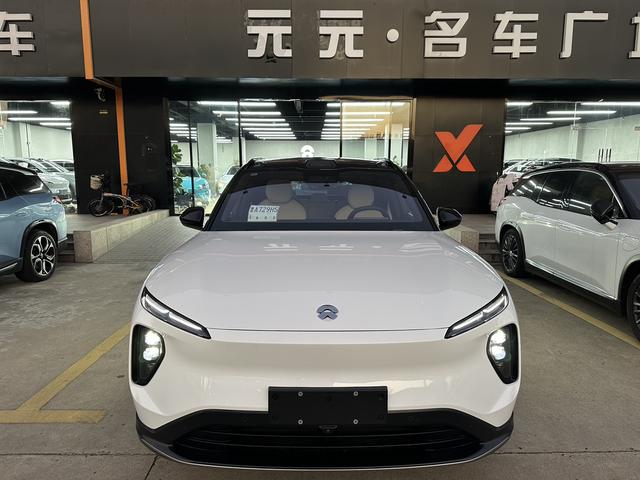 NIO ES6