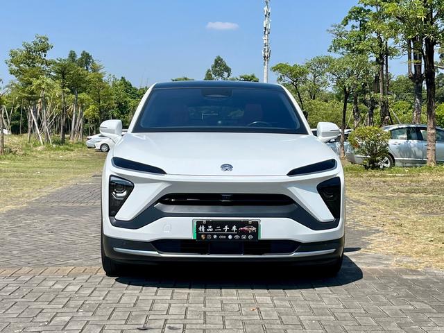 NIO EC6