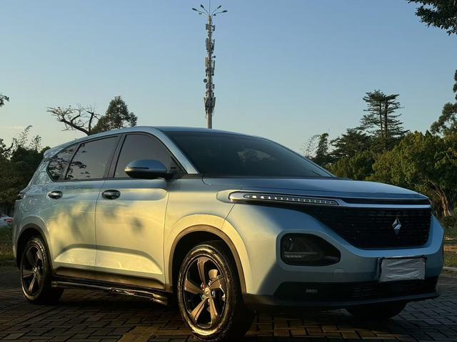 Baojun RM-5