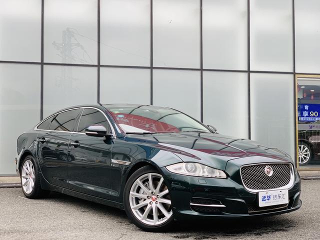 Jaguar XJ