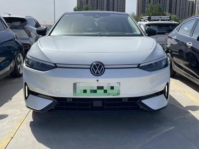 Volkswagen ID.7 VIZZION