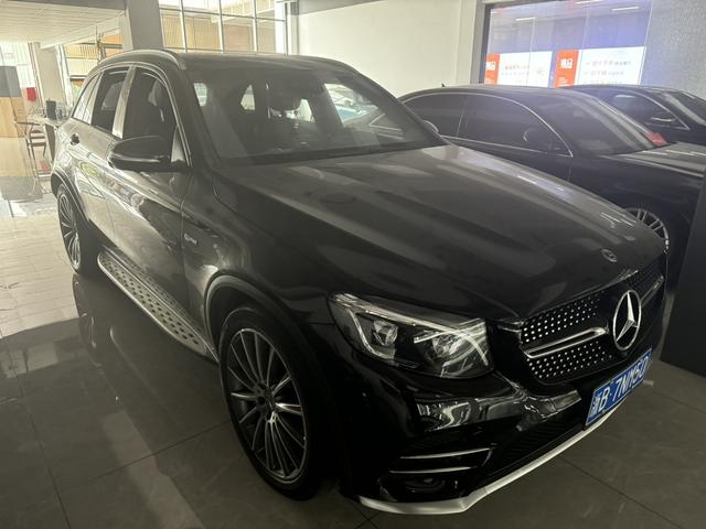 Mercedes-Benz GLC AMG