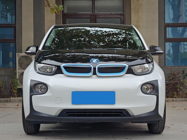 BMW i3 (imported)