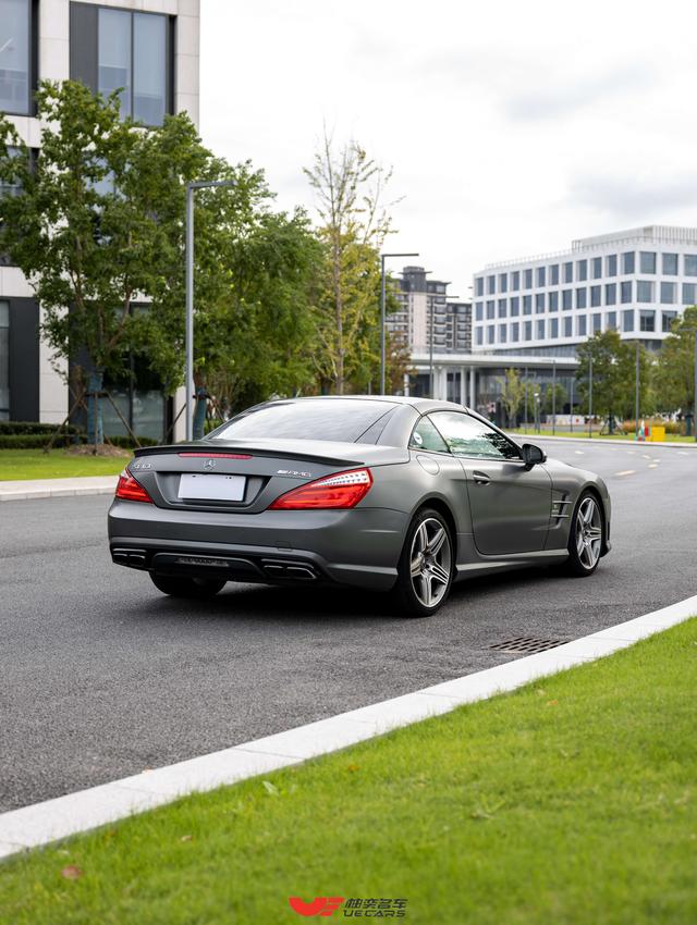 Mercedes-Benz SL-Class AMG