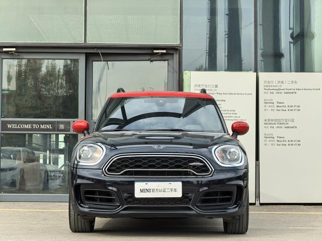 MINI JCW COUNTRYMAN